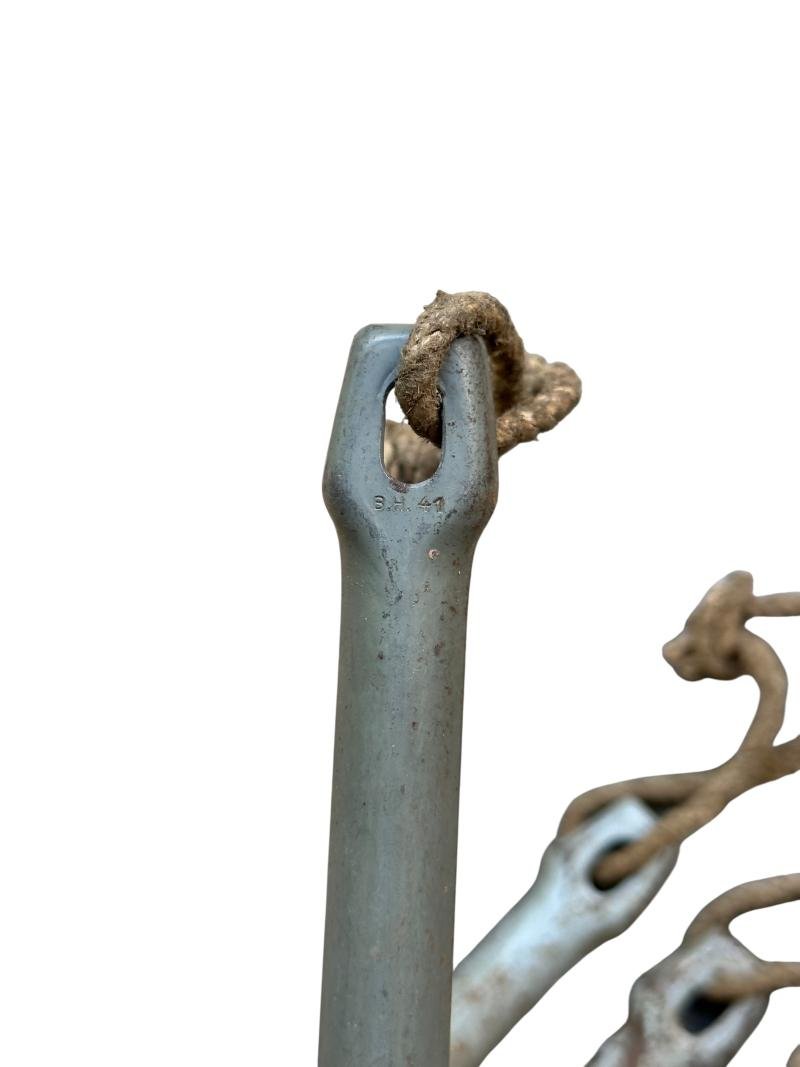 5x Metal Tent Pegs — image 5