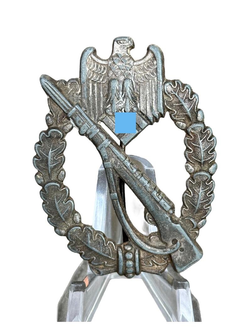 Infantry Assault Badge in Silver — image 2