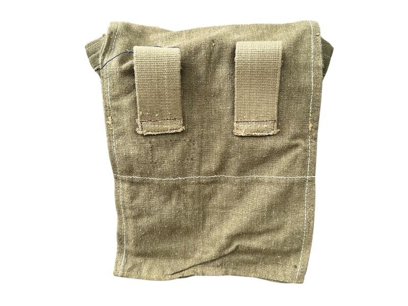 Late-war Pioneer Combat Assault Pouches — image 13