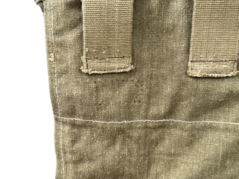 Late-war Pioneer Combat Assault Pouches — image 14