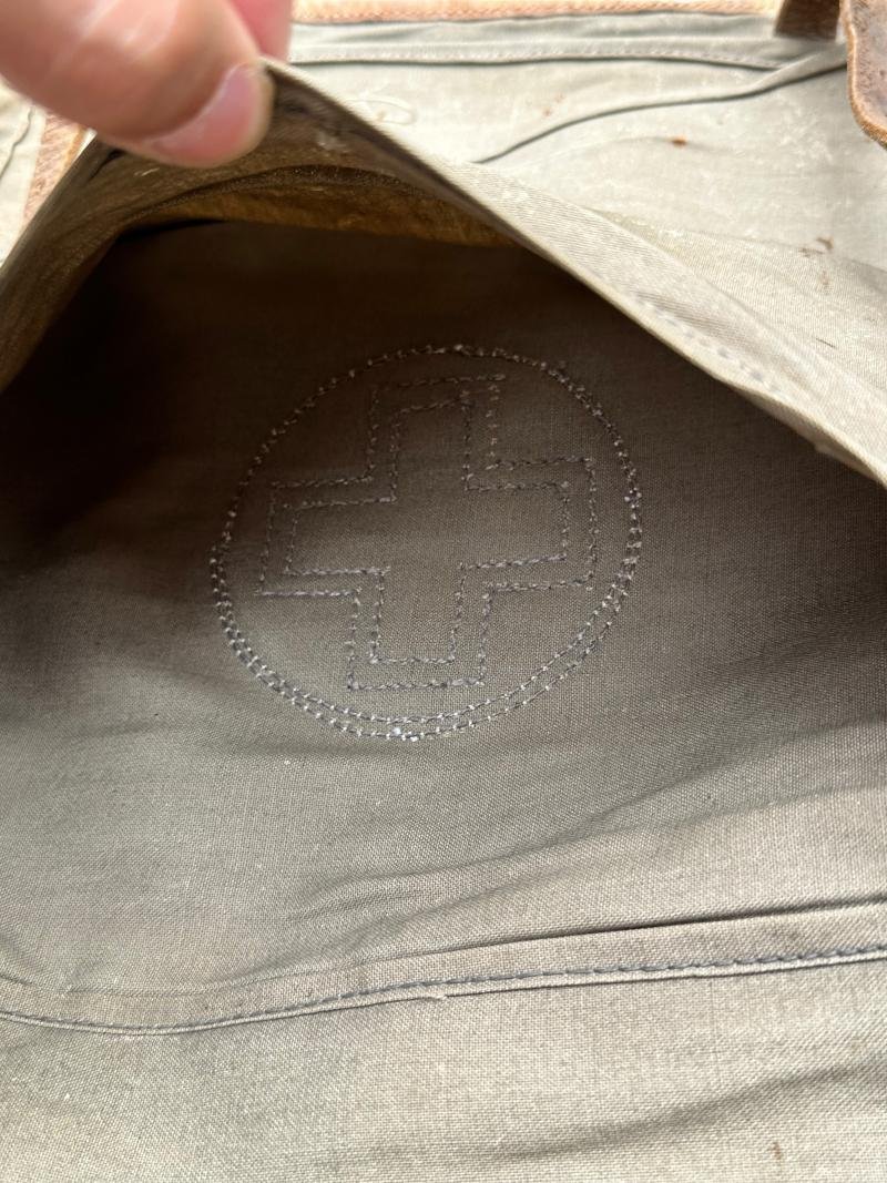 German Late-war Medical Backpack — image 11