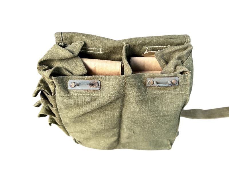 Late-war Pioneer Combat Assault Pouch Set — image 11