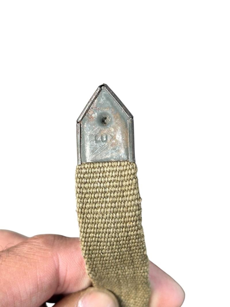 Late-war Pioneer Combat Assault Pouch Set — image 15