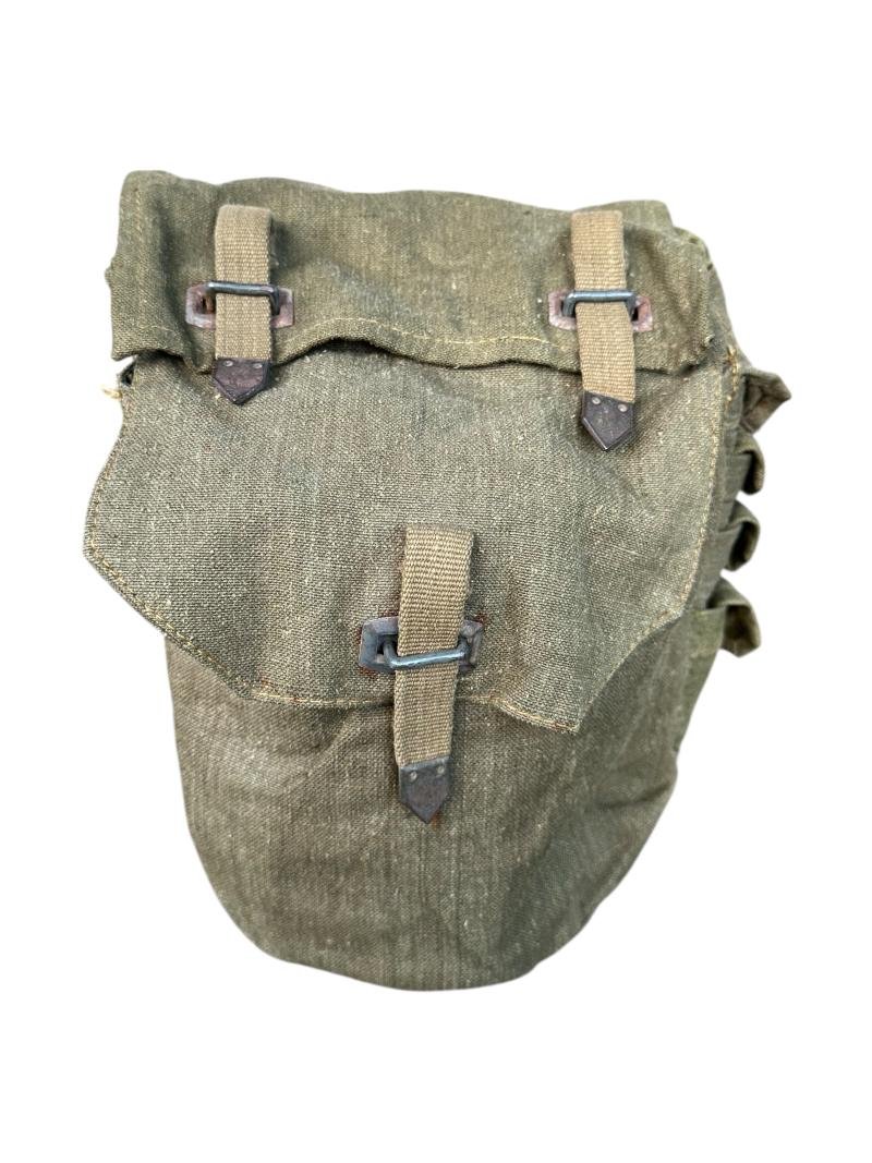 Late-war Pioneer Combat Assault Pouch Set — image 3