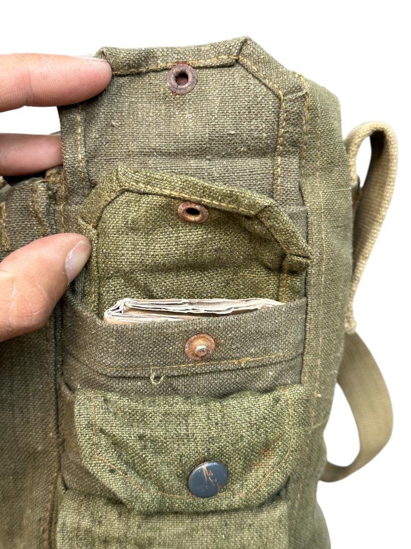 Late-war Pioneer Combat Assault Pouch Set — image 9