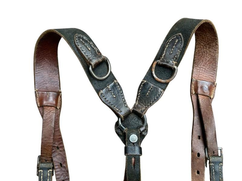 German WWII Leather Y-Straps — image 5