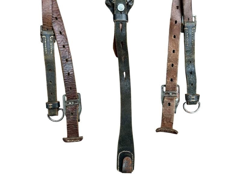 German WWII Leather Y-Straps — image 6