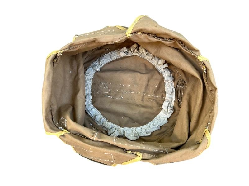 British Airborne Container Parachute Bag -White- — image 4