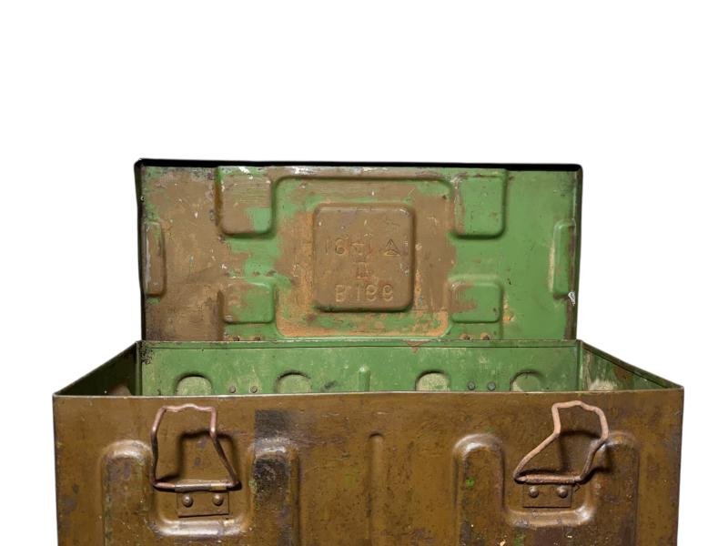 British PIAT Ammo Case -1941- — image 7
