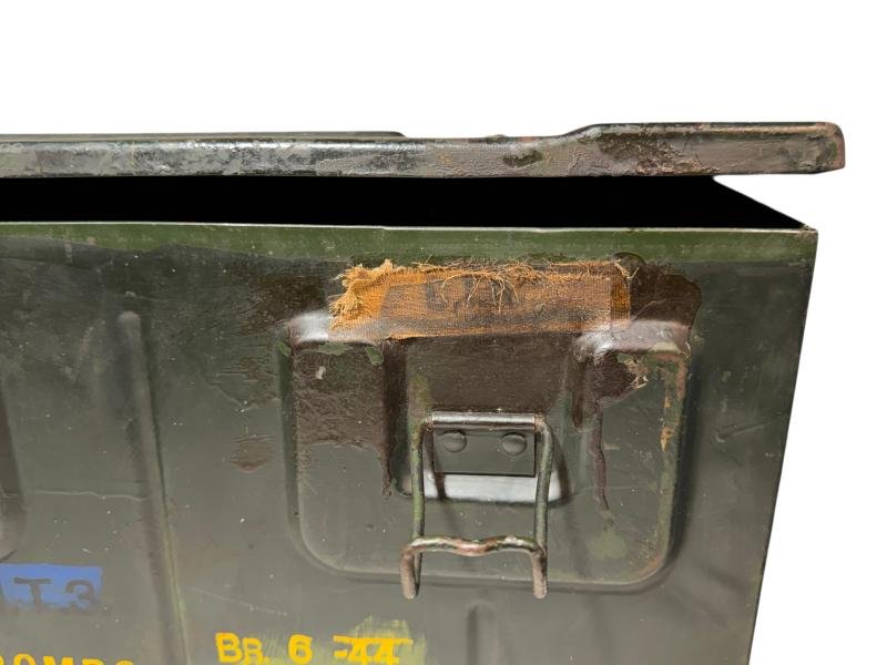 British PIAT Ammo Case -1942- — image 6
