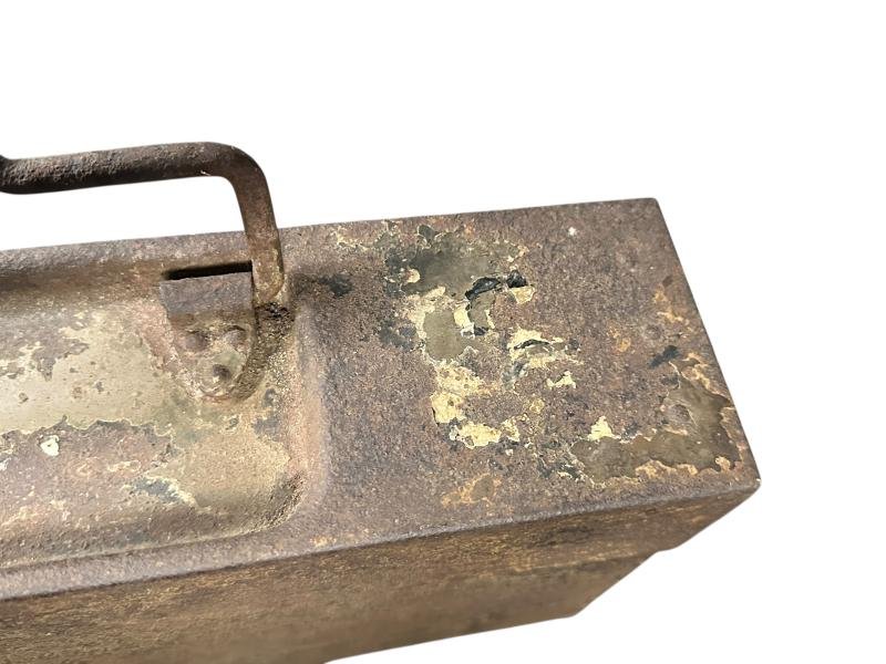 Three-tone Camouflage MG Ammo Case — image 15