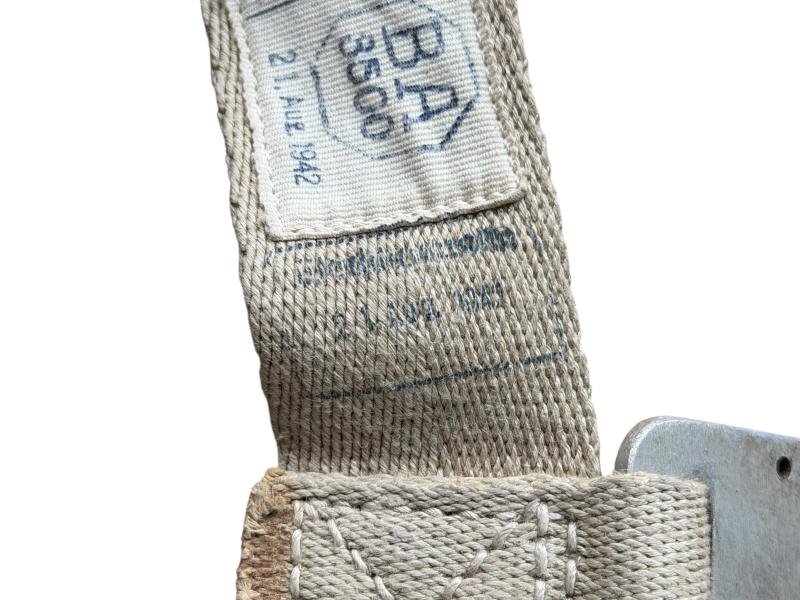 FJ RZ-20 Harness and Parachute — image 8