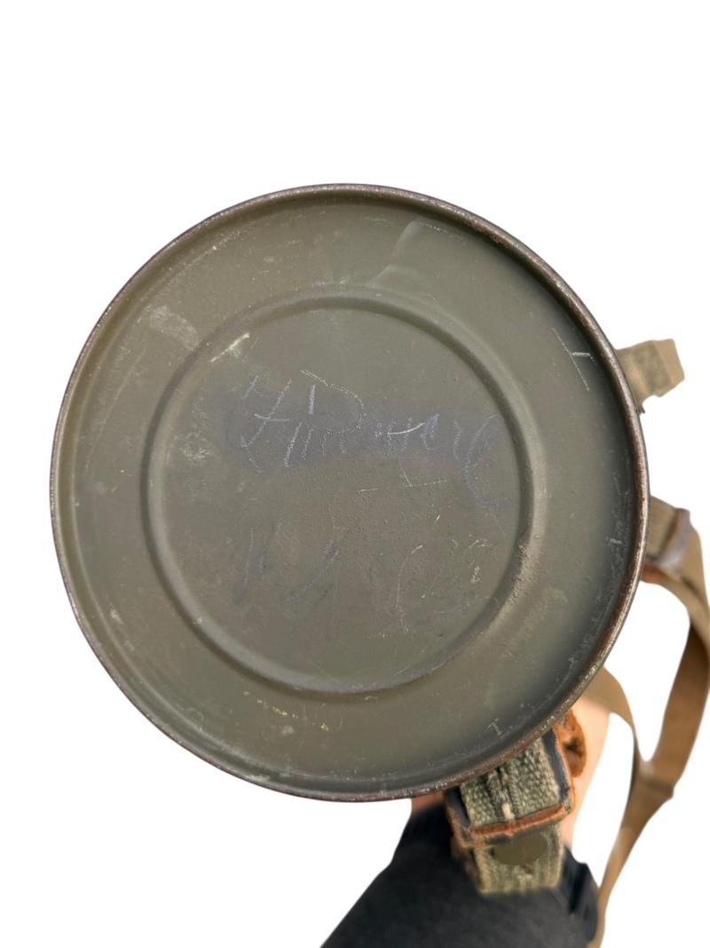 Short Gasmasker in Canister — image 10