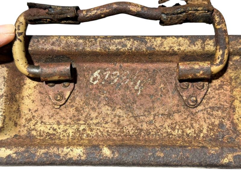 MG 34/42 Camouflage Ammo Box — image 10