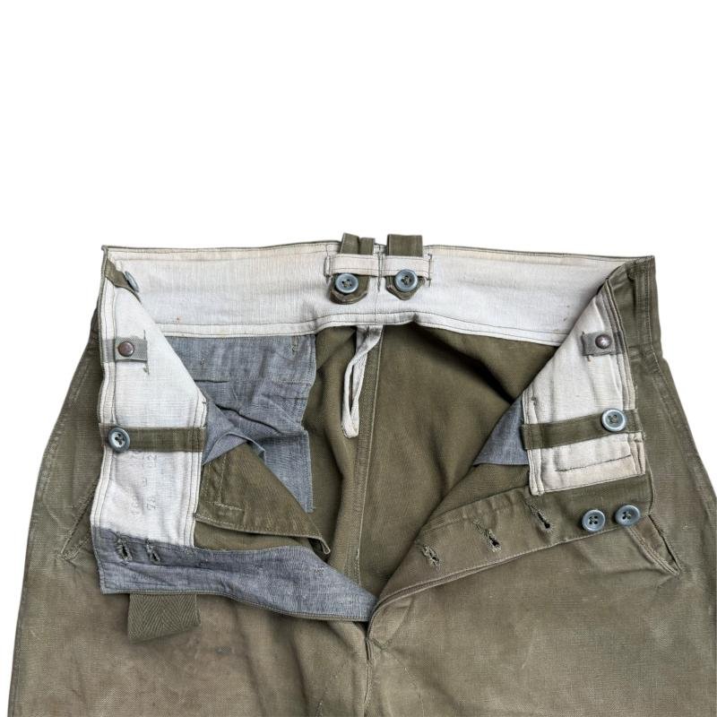 Heer medic's M43 tropical field tunic & trousers — image 15