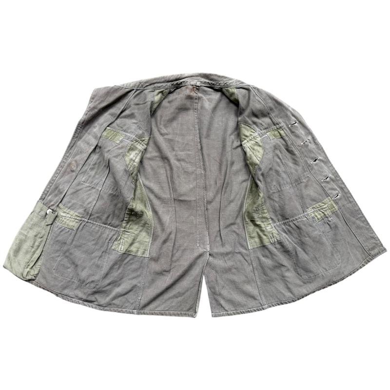 Heer medic's M43 tropical field tunic & trousers — image 5