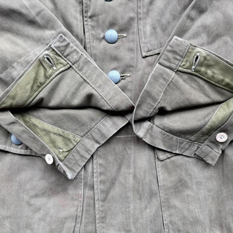 Heer medic's M43 tropical field tunic & trousers — image 6