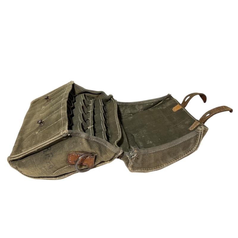 Flare Ammo Pouch -1941- — image 4