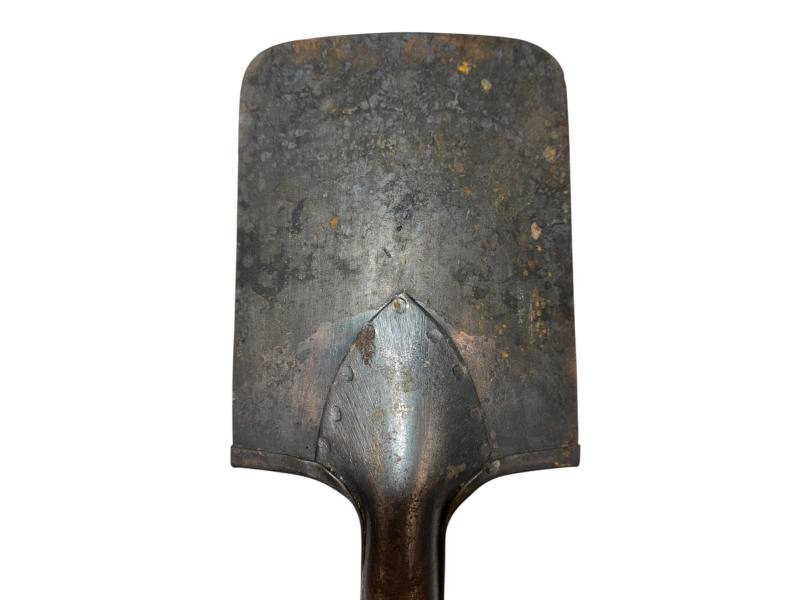 German WWII Entrenching Tool Carrier + straight shovel — image 9