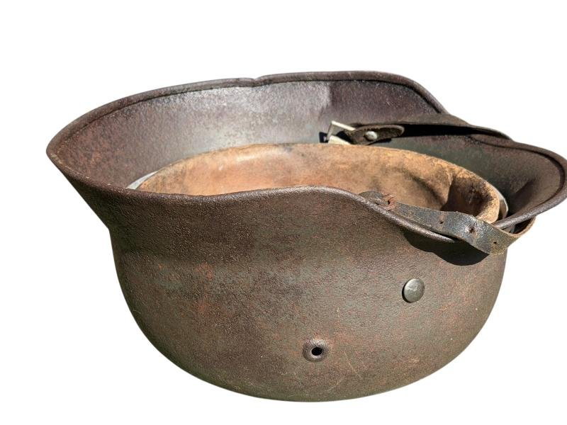 Waffen-SS M40 Helmet — image 16