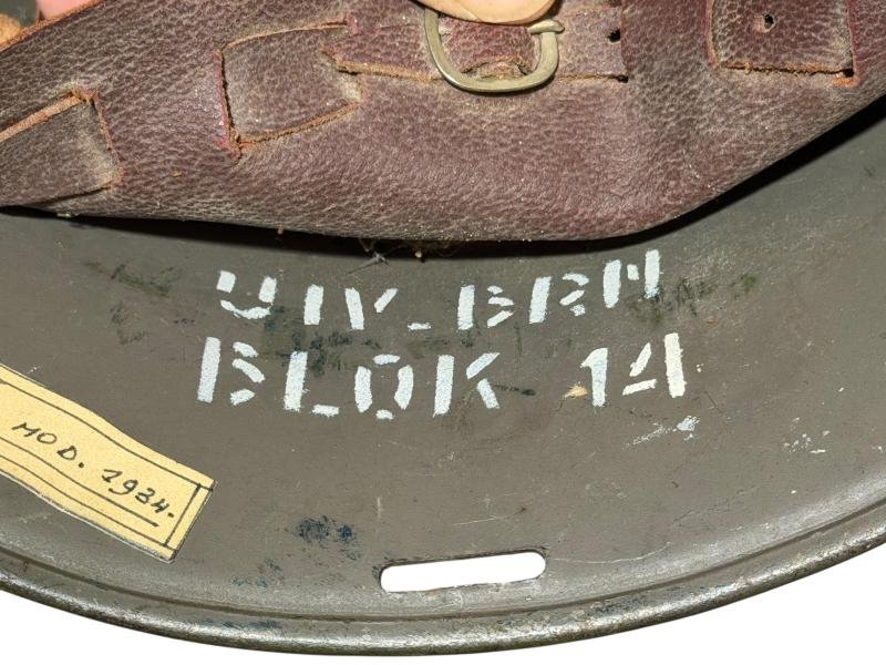 Dutch Helmet — image 7