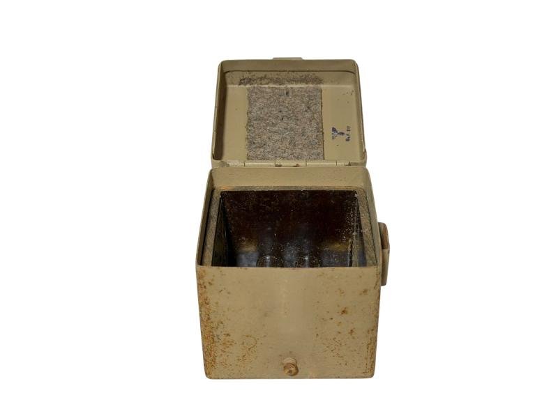 MG 34/42 Optical Sight Battery Box — image 5