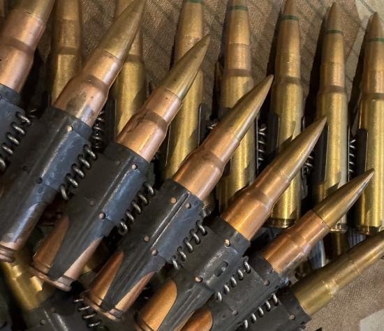 Original Wartime belted inert 7.92mm MG34/42 Rounds — image 3