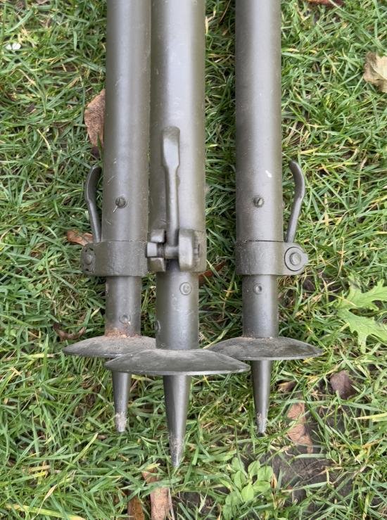 Post War MG3 AA tripod (MG42) — image 2