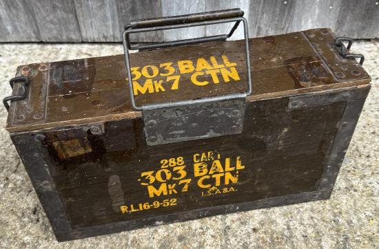WW2 Vickers .303 Ball wooden ammunition belt box — image 4