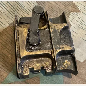 WW2 British Vickers HMG feed block