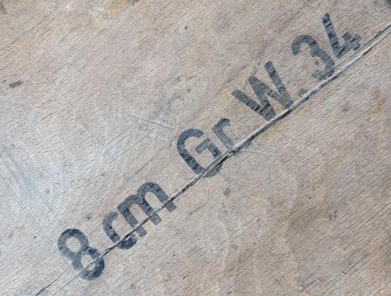 German 8cm Mortar Round Wooden Box — image 2