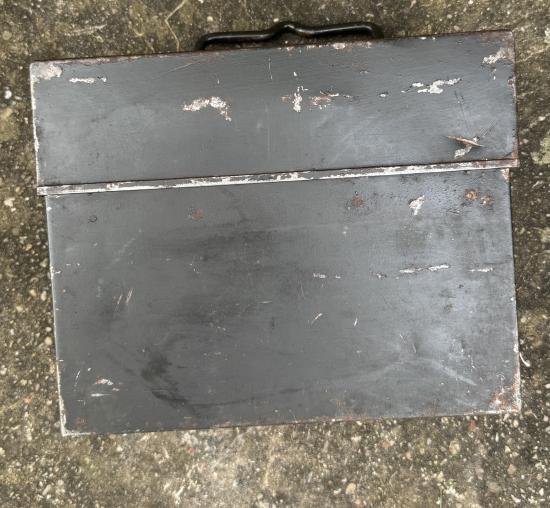 1938 dated BSW MG13 magazine box — image 3