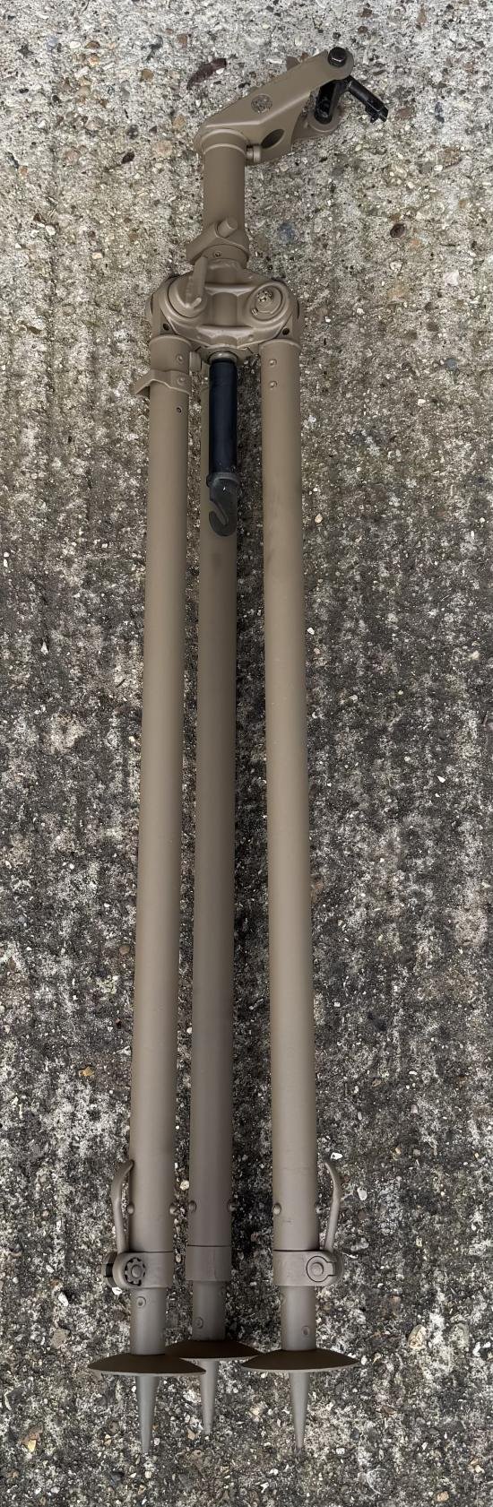 Post War MG42 Dreibein AA Tripod — image 2