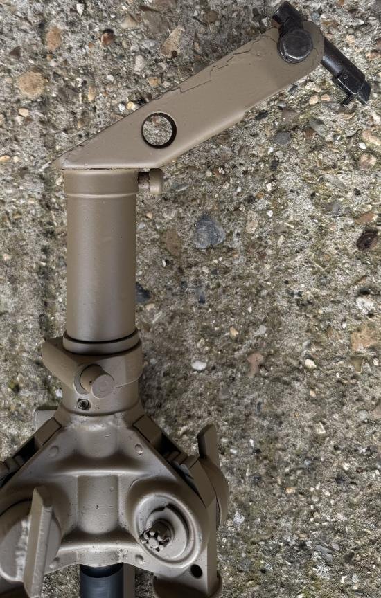 Post War MG42 Dreibein AA Tripod — image 4