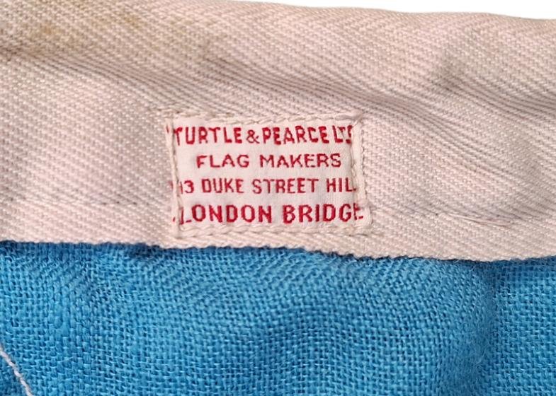 A royal ROYAL CANADIAN AIR FORCE (R.C.A.F) FLAG — image 10