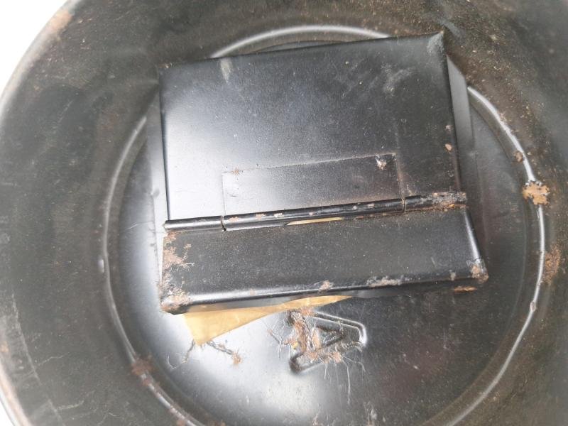 in a very nice used condition A wehrmacht empty gasmask cannister — image 10