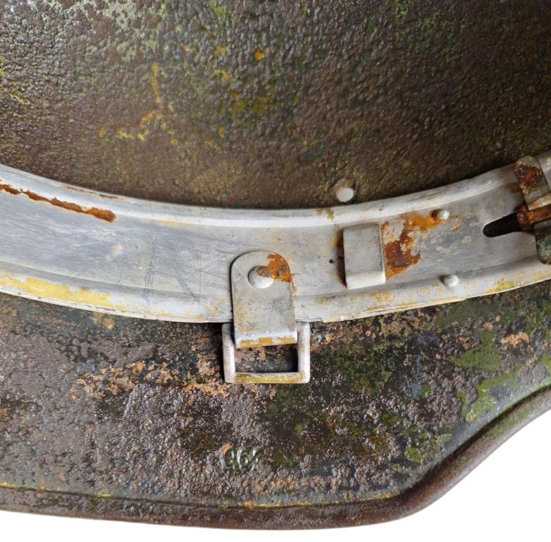 a wehrmach Q64 dubbel decal heer helmet — image 8