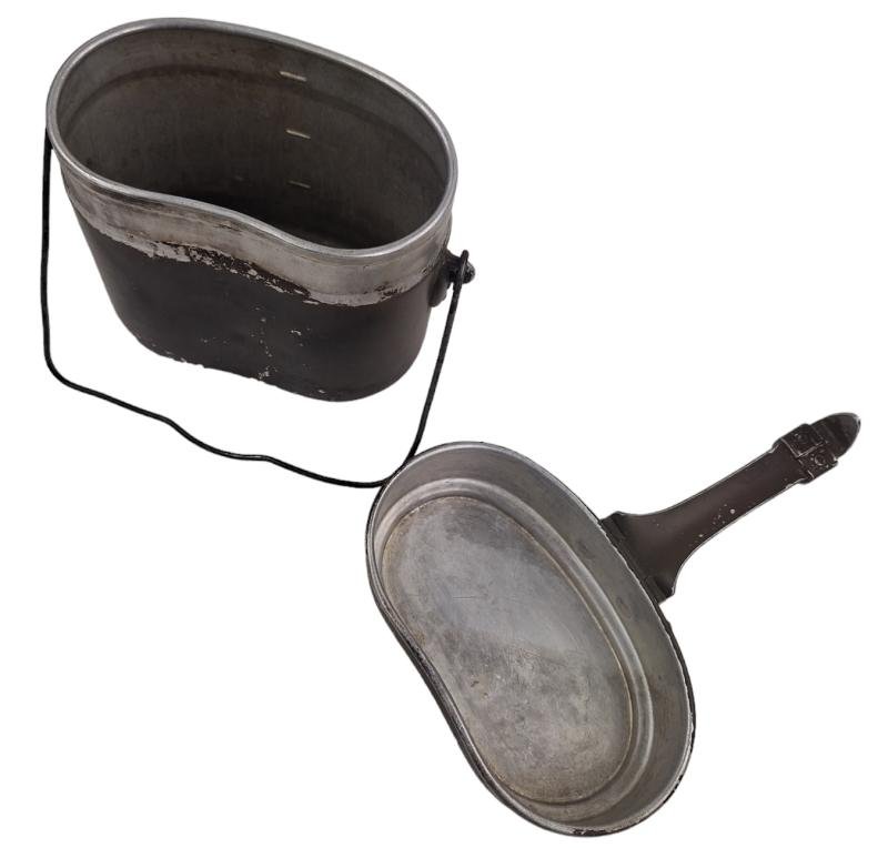 a German Wehrmacht M31 Messtin (or Essgeschirr). — image 6