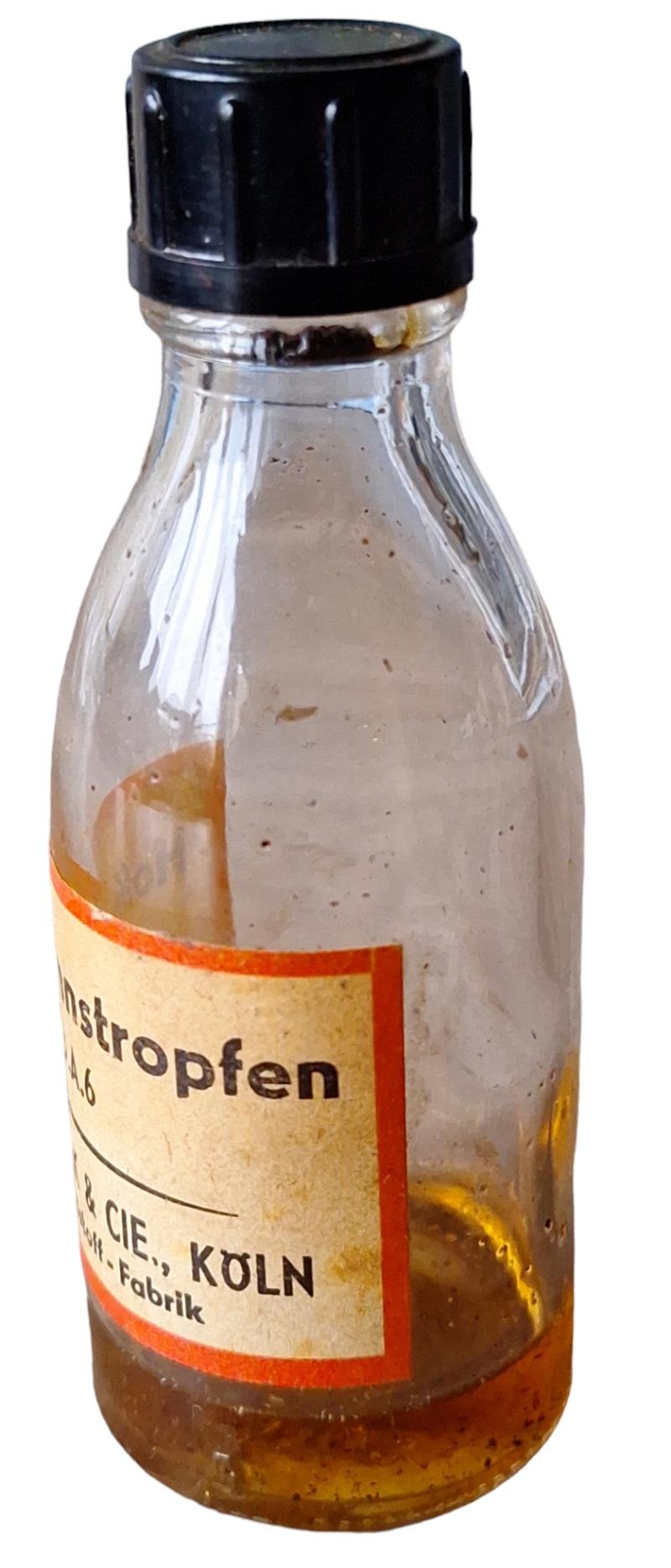 A German WW2 emty medical bottle — image 2
