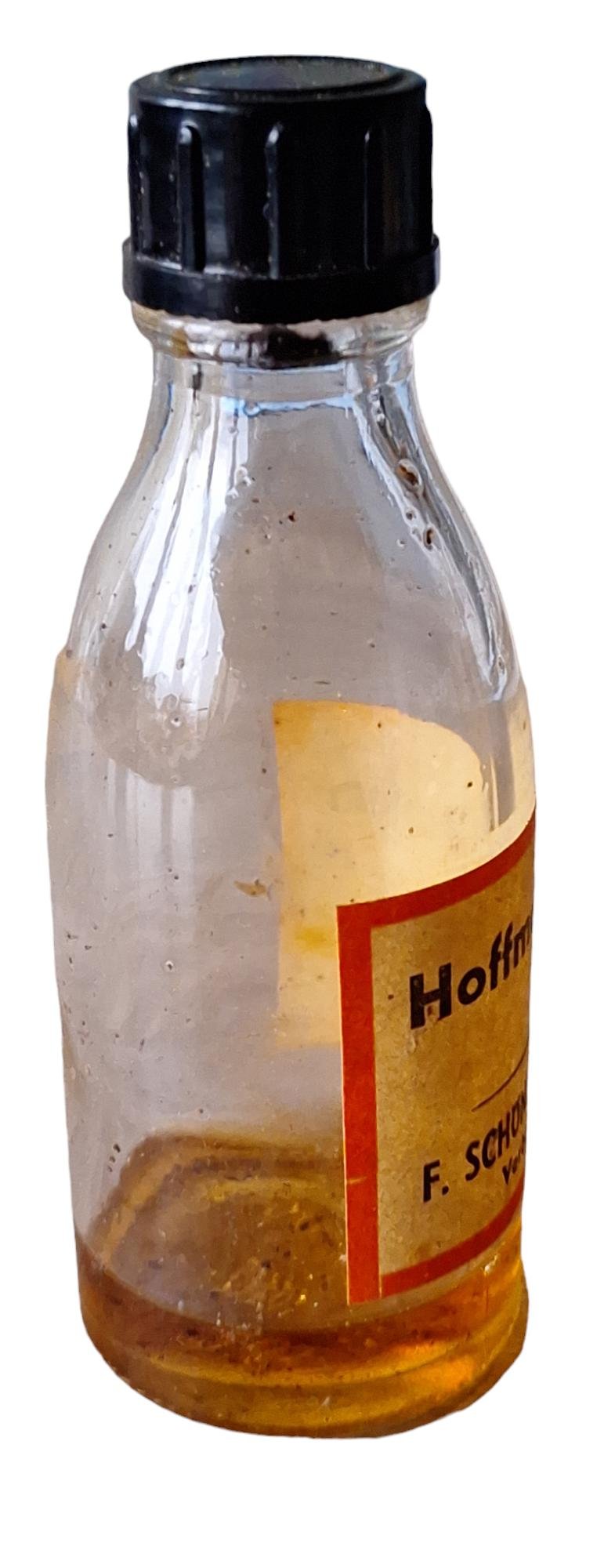 A German WW2 emty medical bottle — image 4