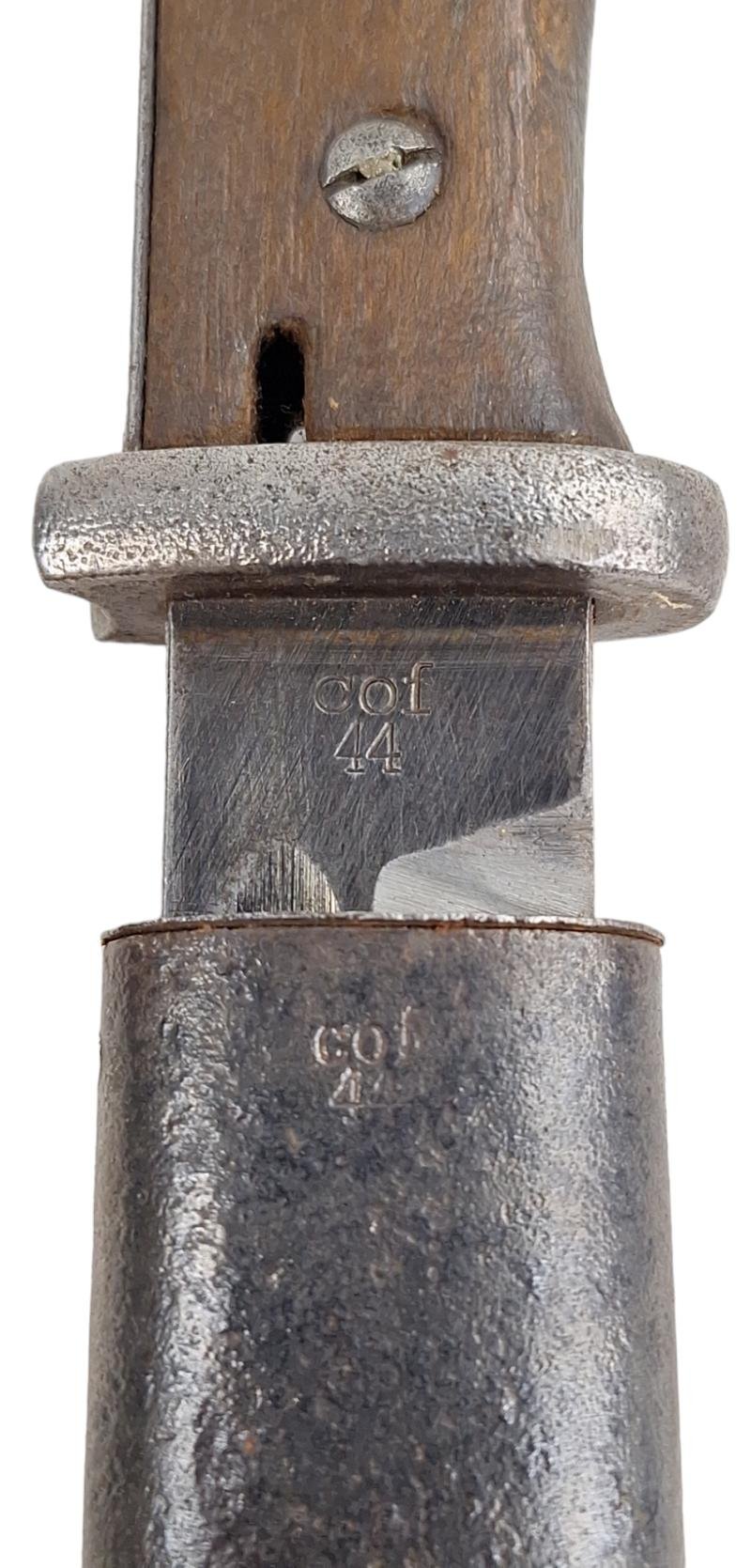 a K98 Bajonet full matching numbers with I think a Czech frog — image 8