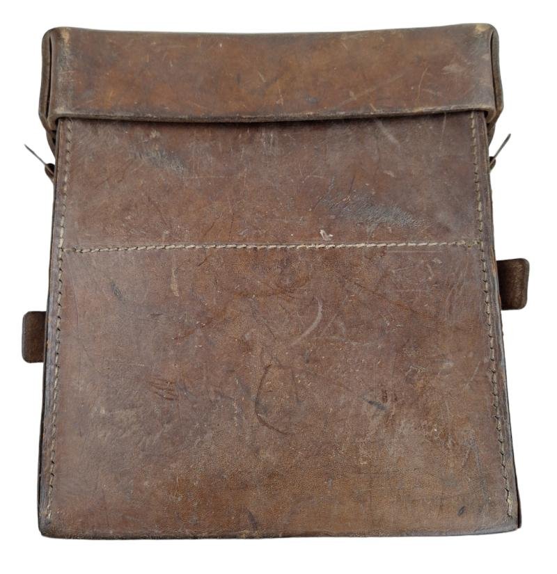 a wehrmacht Officers Medical Pouch — image 3