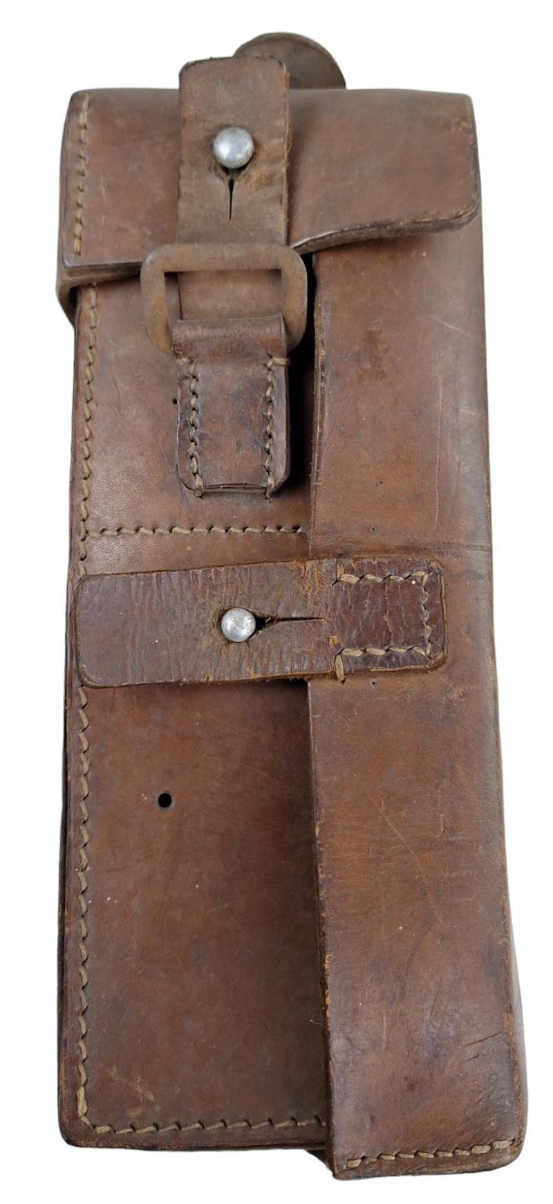 a wehrmacht Officers Medical Pouch — image 4
