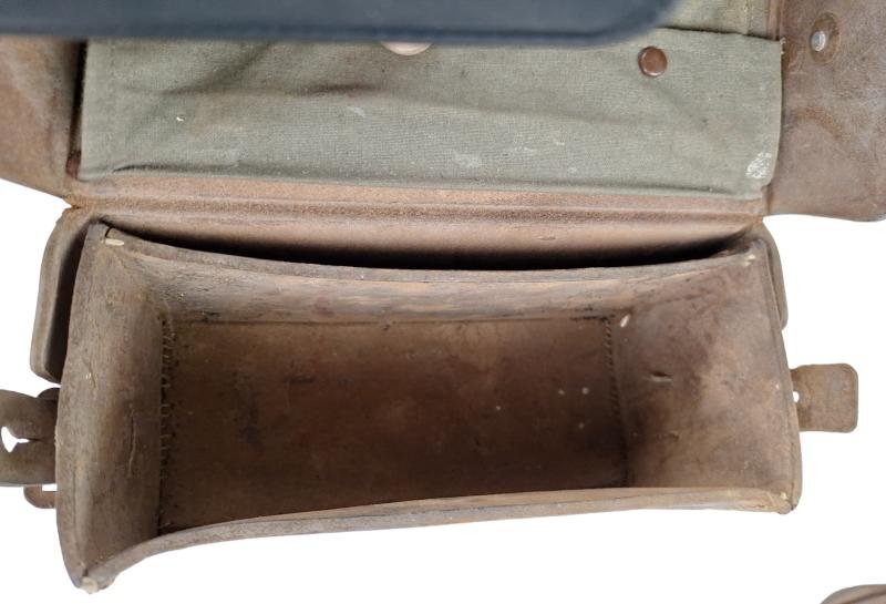 a wehrmacht Officers Medical Pouch — image 6