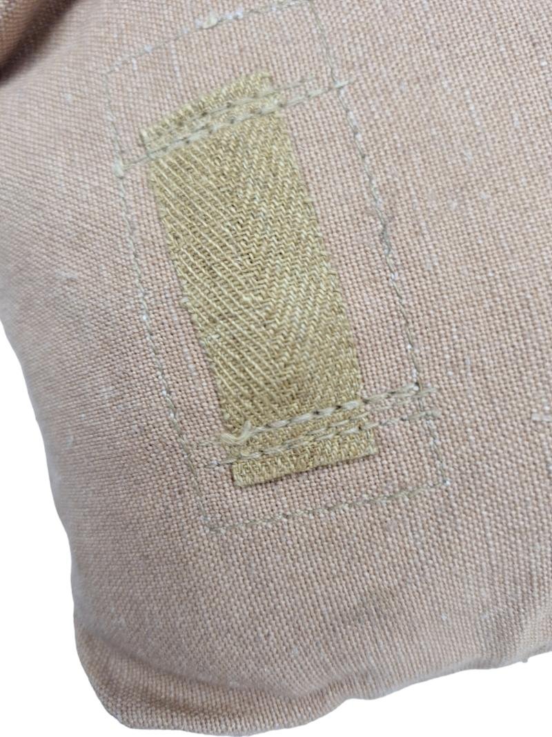 a Wehrmacht tan africa corps Gascape Pouch — image 4