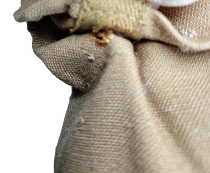 a Wehrmacht tan africa corps Gascape Pouch — image 6