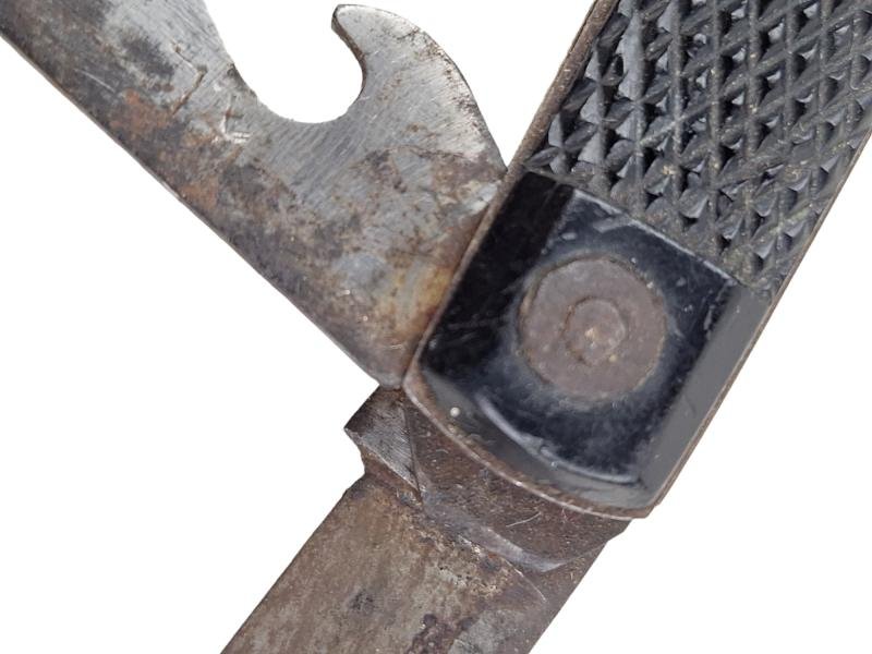 A british ww2 pocket knife — image 7