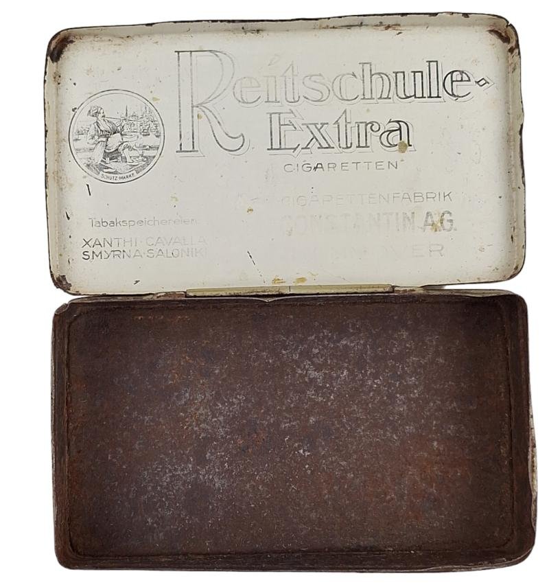 a German WW2 empty metal cigarette box — image 2