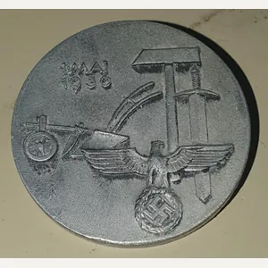 A tag der arbeit tinnie 1936