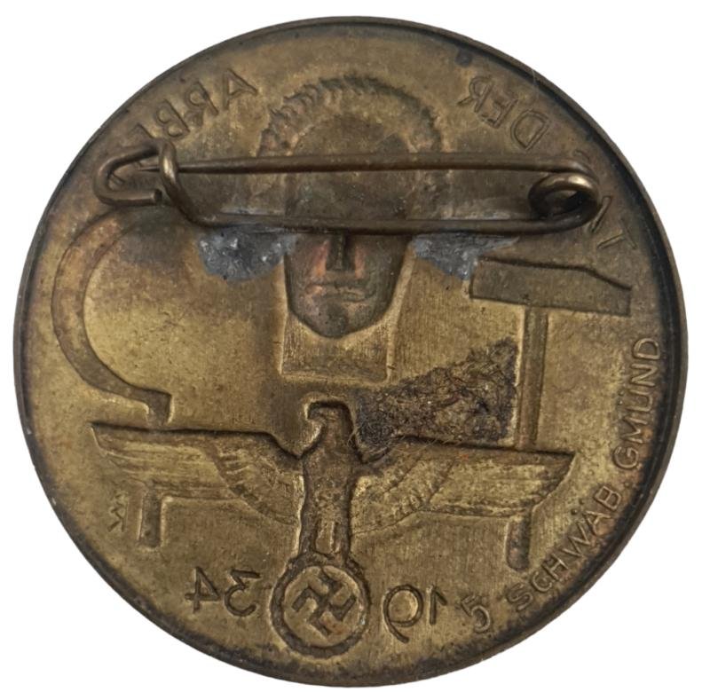 tag der arbeit tinnie 1934 — image 2